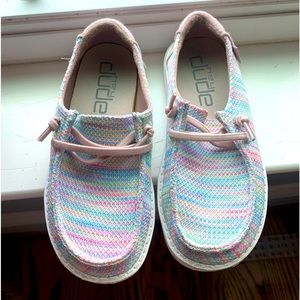 Like new Hey Dude kids rainbow